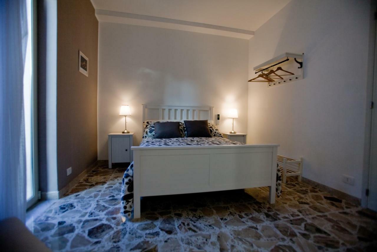 Casa Madonna Delle Grazie Apartment Modica Luaran gambar