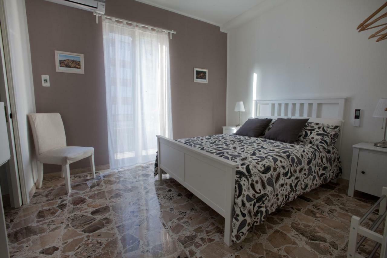 Casa Madonna Delle Grazie Apartment Modica Luaran gambar